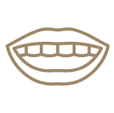 審美治療で自信をもって<br />
笑える口元にしたい